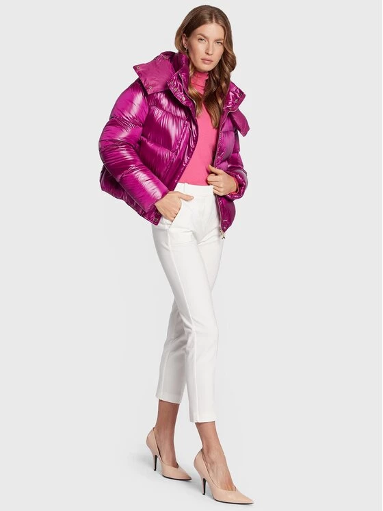 Patrizia Pepe Γυναίκες Χειμωνιάτικα Μπουφάν Μπουφάν πουπουλένιο 2O0050/A9M0-M431 Μωβ Regular Fit Μωβ 4 Patrizia Pepe Γυναίκες Χειμωνιάτικα Μπουφάν Μπουφάν πουπουλένιο 2O0050/A9M0-M431 Μωβ Regular Fit Μωβ - Image 2