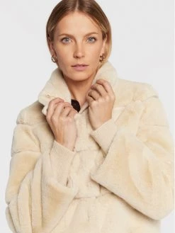 Patrizia Pepe Γυναίκες Γούνες & Πανωφόρια από προβιά Γούνα 2O0007/E5T7-W337 Εκρού Regular Fit Εκρού -Patrizia Pepe Κατάστημα unnamed file 3210